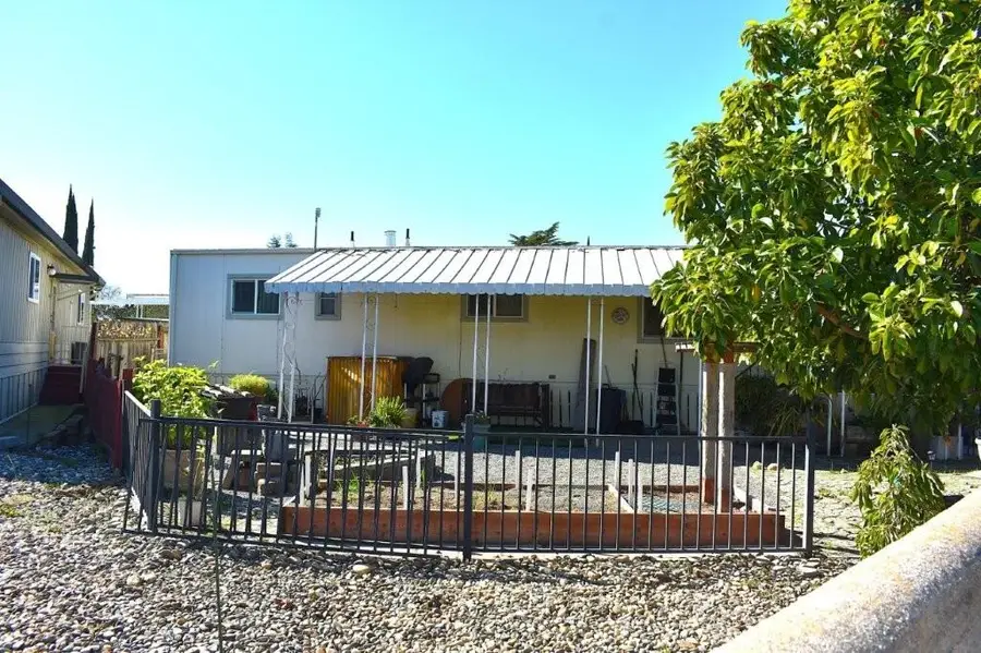 313 Sunny Hills Drive, Rancho Cordova, CA 95670 - #2