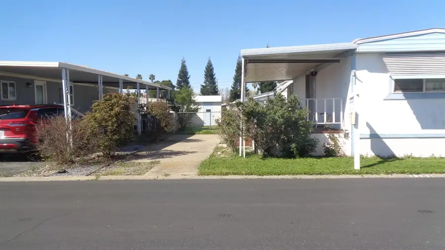 6305 Bonanza Drive #116, Sacramento, CA 95842 - #2