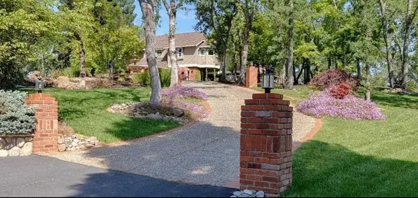 5537 Ridge Park Drive, Loomis, CA 95650