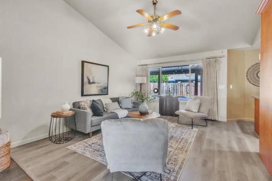 1558 Sheena Court, Yuba City, CA 95993 - #3