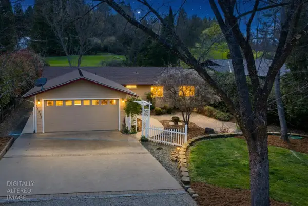 11389 Torrey Pines Drive, Auburn, CA 95602