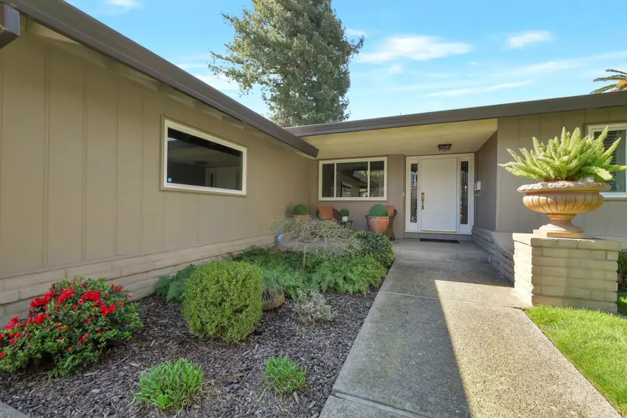 2851 Royal Palm Way, Carmichael, CA 95608 - #3