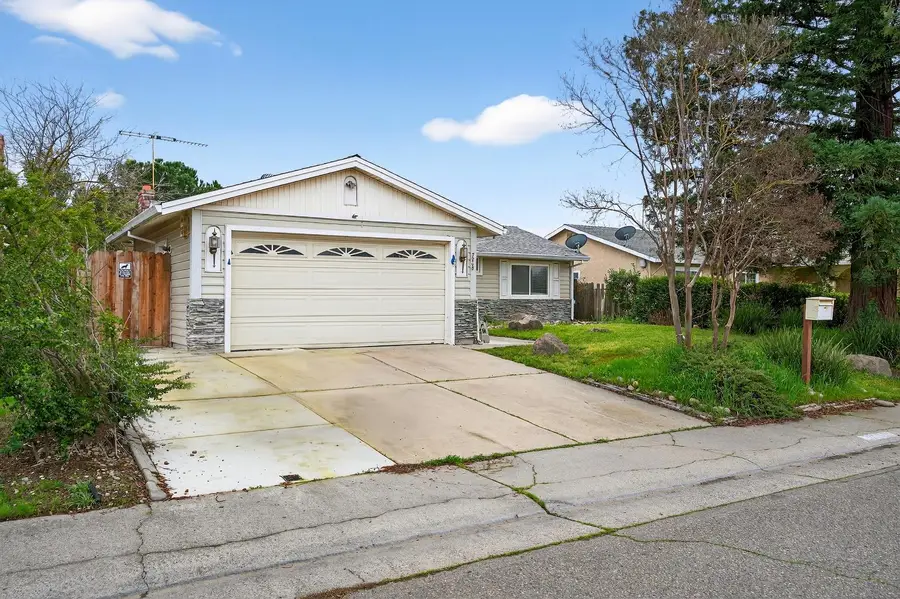 7263 Hayward Drive, Sacramento, CA 95828 - #3