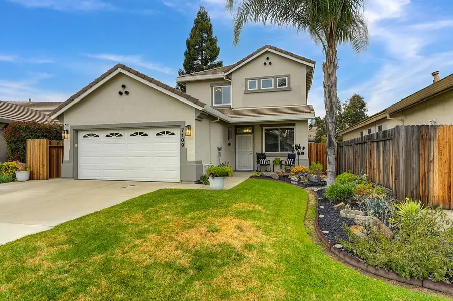 7109 Cedar Garden Court, Citrus Heights, CA 95621 - #2