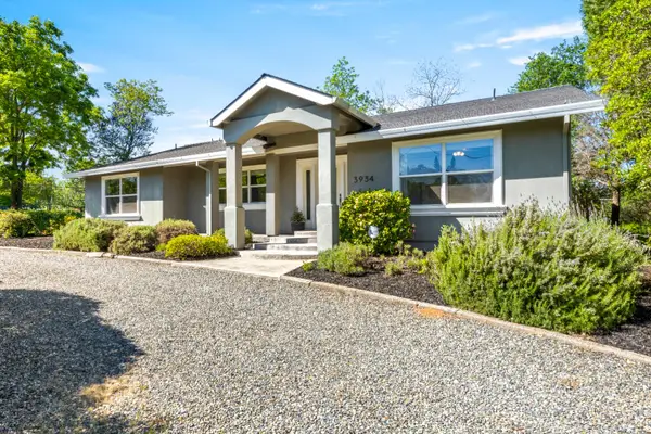 3934 Happy Road, Loomis, CA 95650