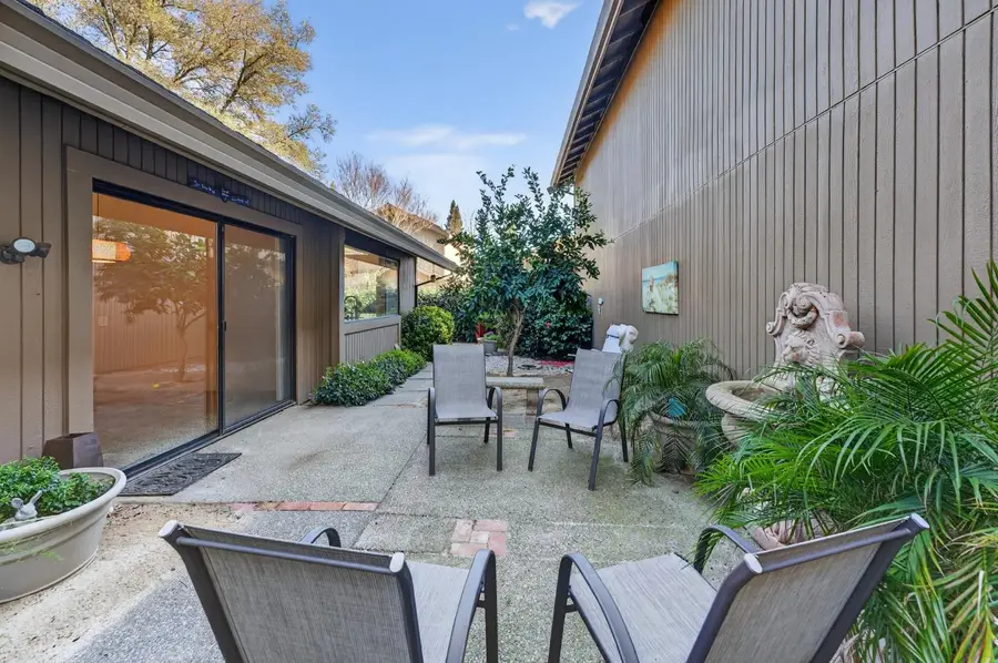 1911 Discovery Village Lane, Gold River, CA 95670 - #3