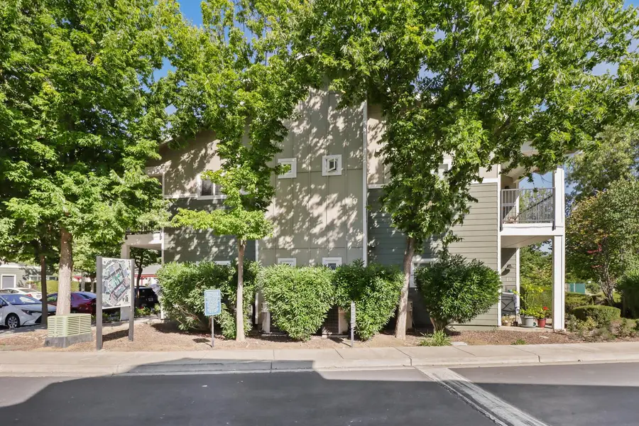 1818 Moore Boulevard #201, Davis, CA 95618 - #2