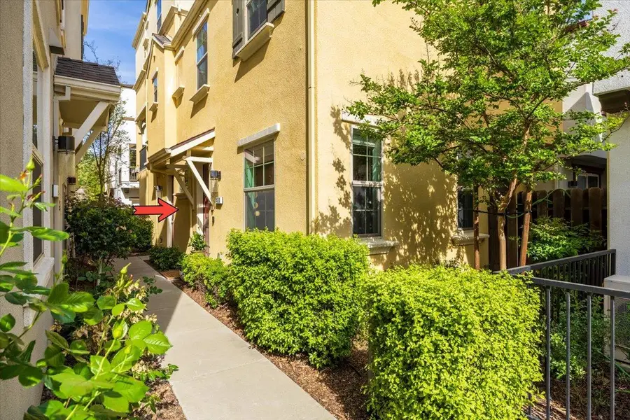 420 Lug Ln #47a, Sacramento, CA 95818 - #2