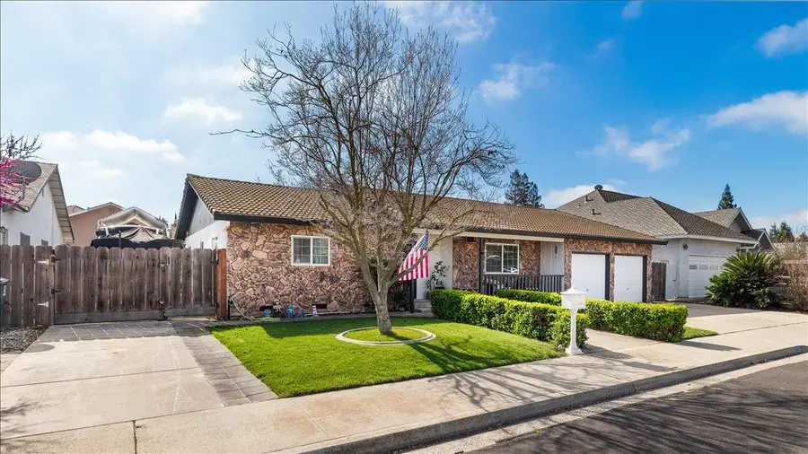 1251 David Drive, Oakdale, CA 95361 - #2