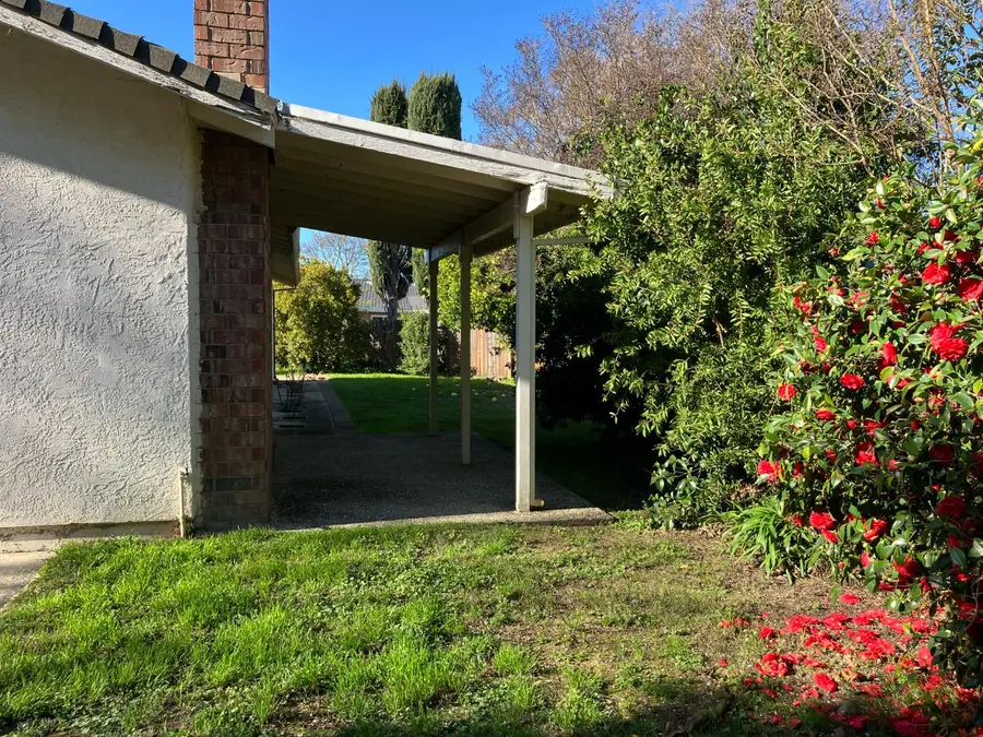 6913 Greenhaven Drive, Sacramento, CA 95831 - #2