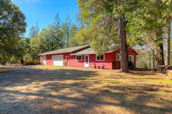 179 Elams Ranch Road, Oroville, CA 95966
