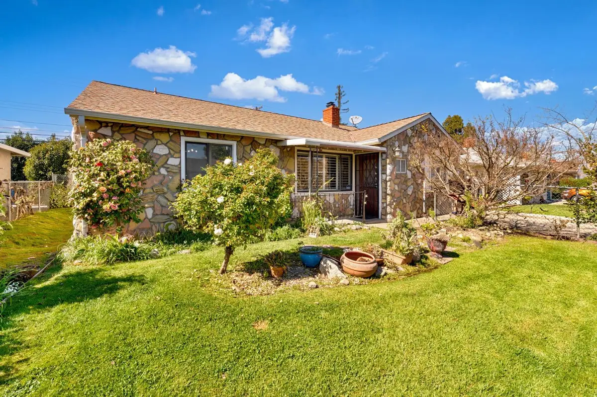 4980 Alcott Drive, Sacramento, CA 95820 - #1