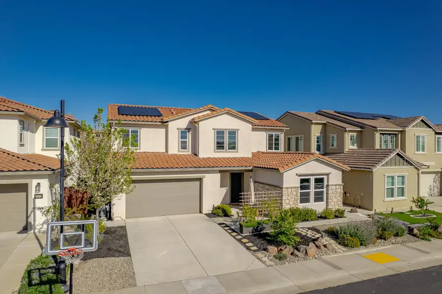 3253 Gopher Ridge Drive, Folsom, CA 95630 - #2