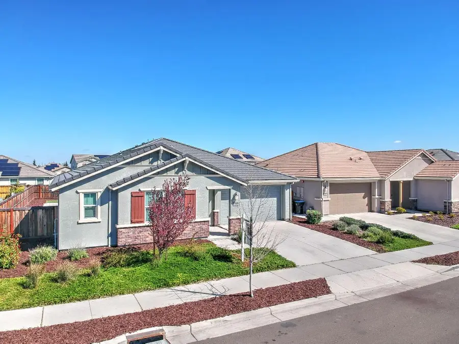 469 Central Pacific Street, Lathrop, CA 95330 - #3