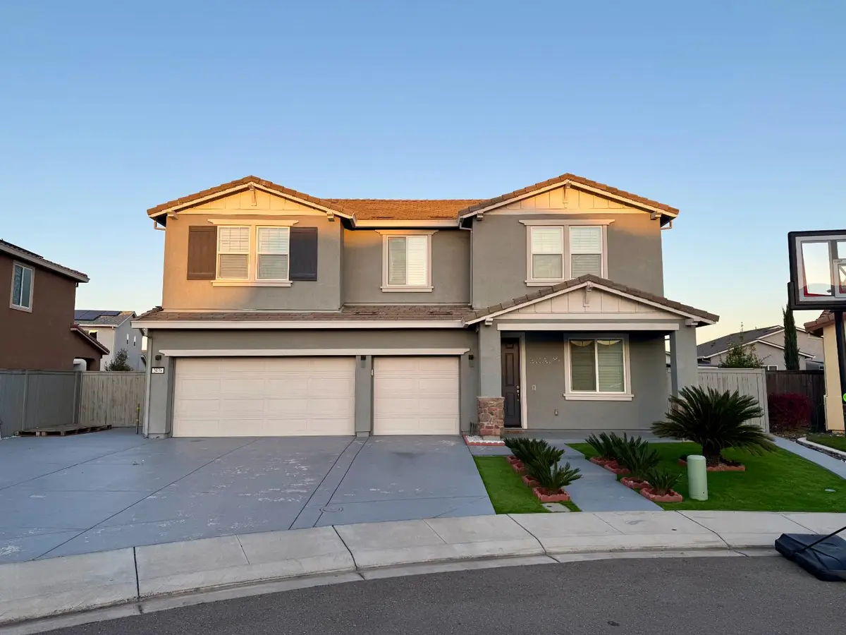 2038 W Gunner Place, Manteca, CA 95337 - #1