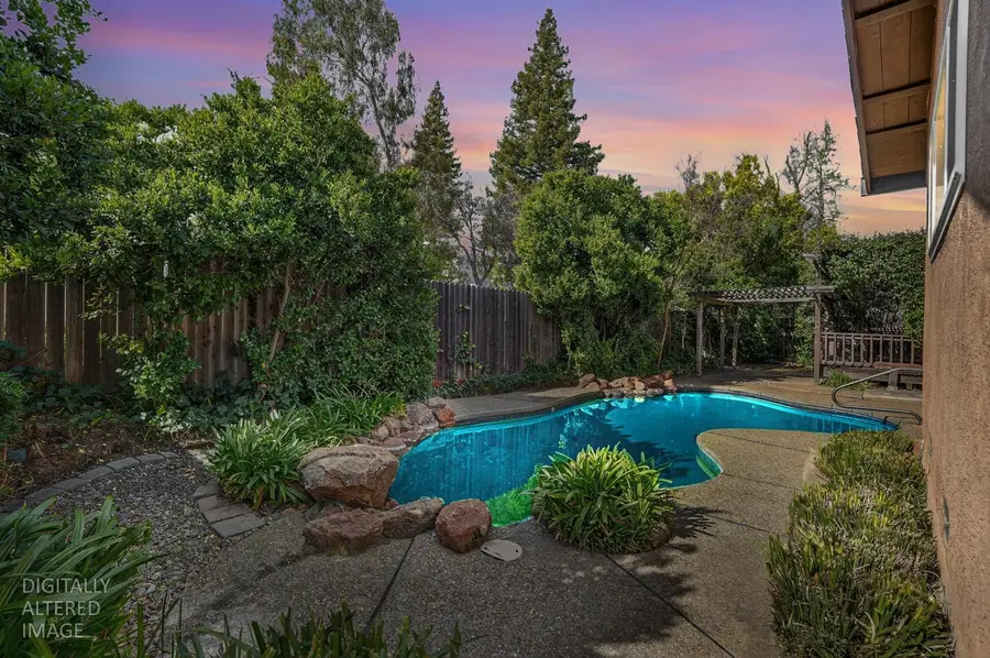 6129 Kifisia Way, Fair Oaks, CA 95628 - #2