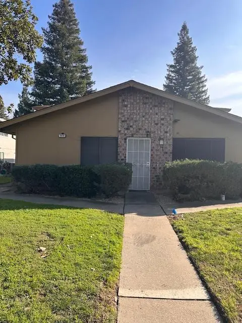 6438 Auburn Boulevard #3, Citrus Heights, CA 95621 - #2