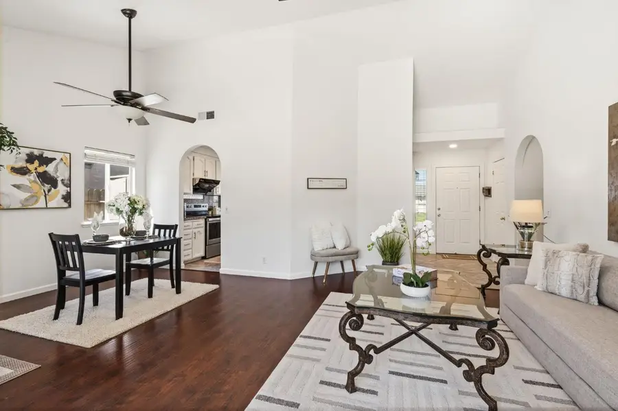 8248 Cliffe Way, Sacramento, CA 95828 - #3