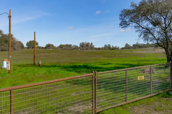 260 State Highway 16, Plymouth, CA 95669