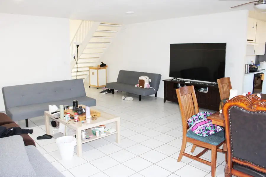 5501 Gilgunn Way, Sacramento, CA 95822 - #3