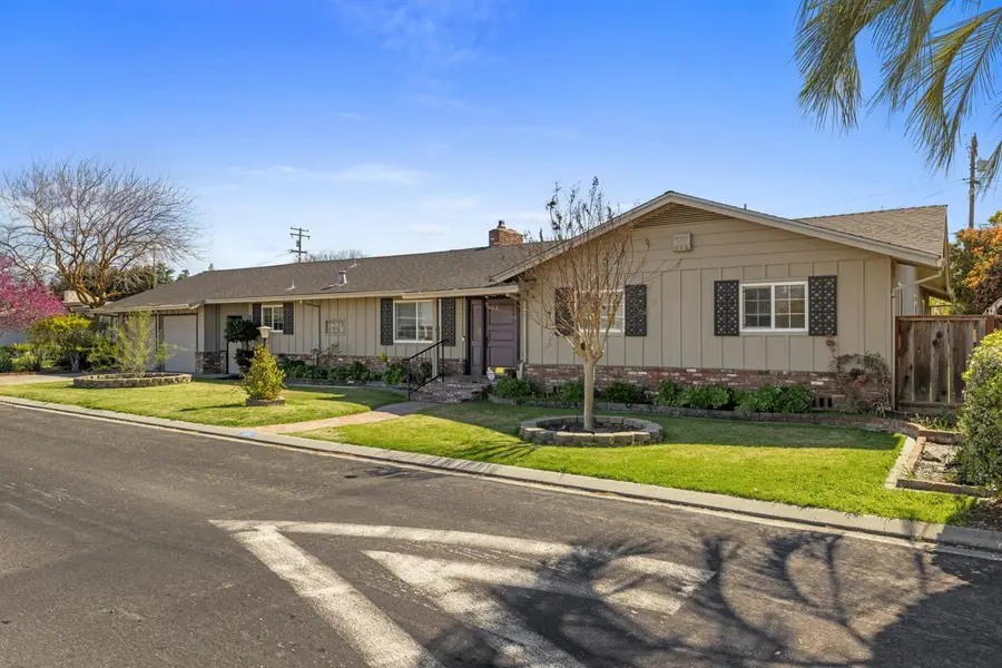 504 Robin Hood Drive, Modesto, CA 95350 - #3
