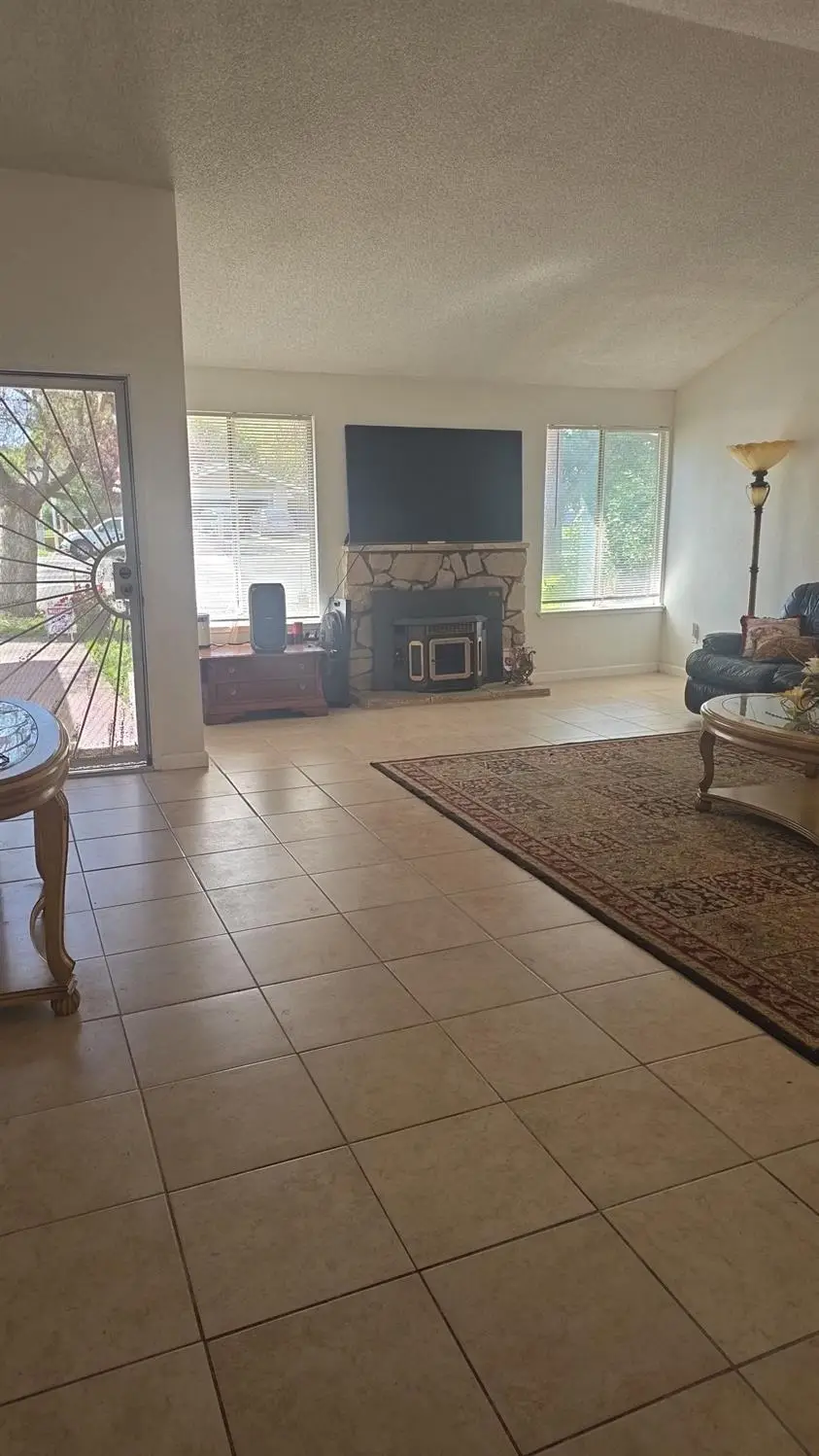 2888 Azevedo Drive, Sacramento, CA 95833 - #2