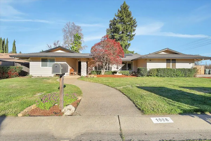 1988 Jeffrey Drive, Yuba City, CA 95991 - #2