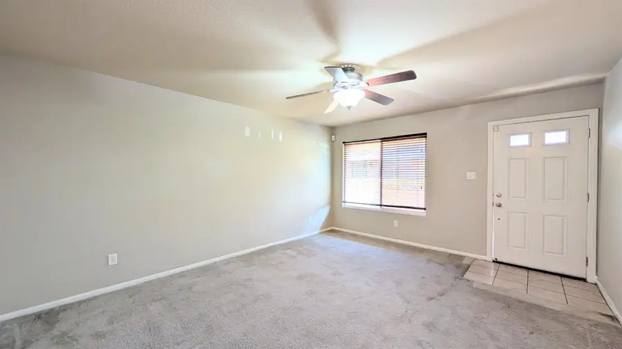 4713 Amber Lane #2, Sacramento, CA 95841 - #2