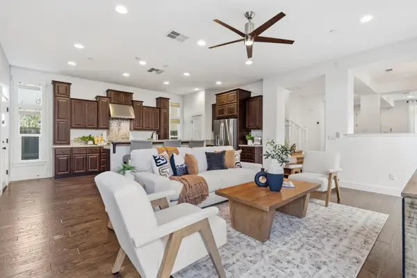 3177 Crocker Drive, Sacramento, CA 95818