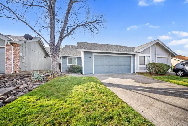 1194 Meadow Gate Drive, Roseville, CA 95661