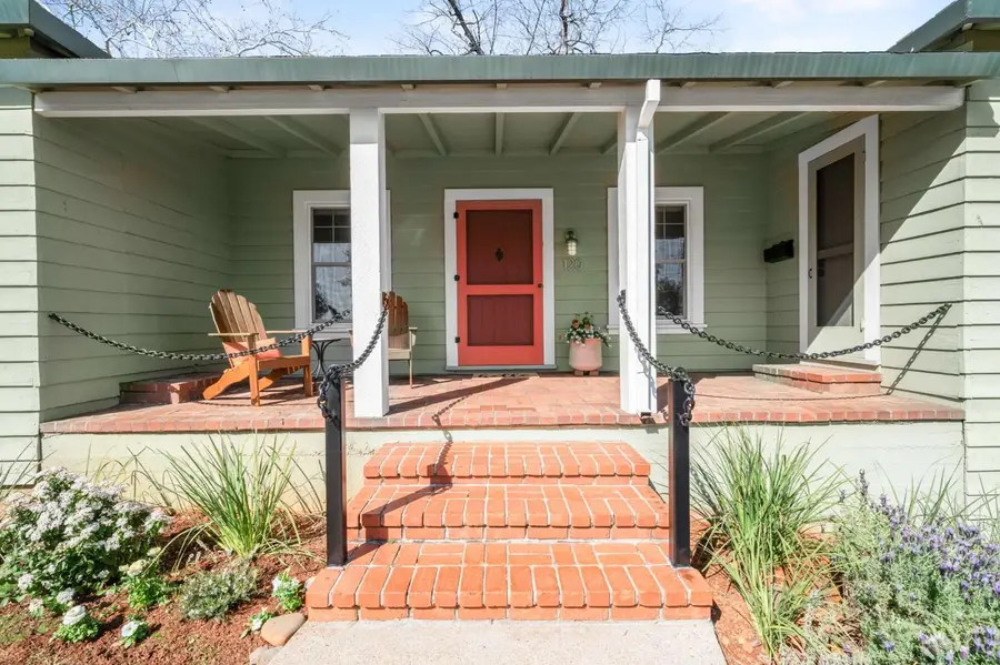 120 Darlington Avenue, Auburn, CA 95603 - #2