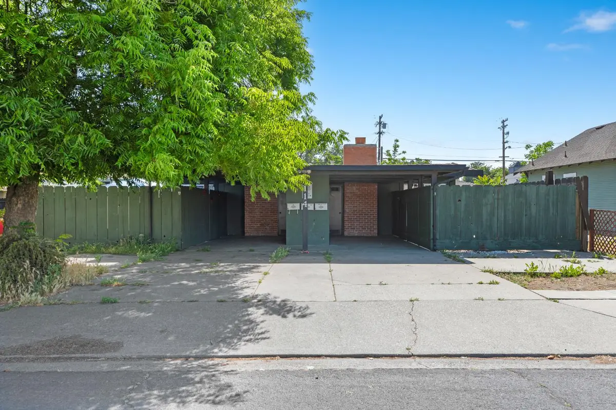 114 College Avenue, Modesto, CA 95350 - #1