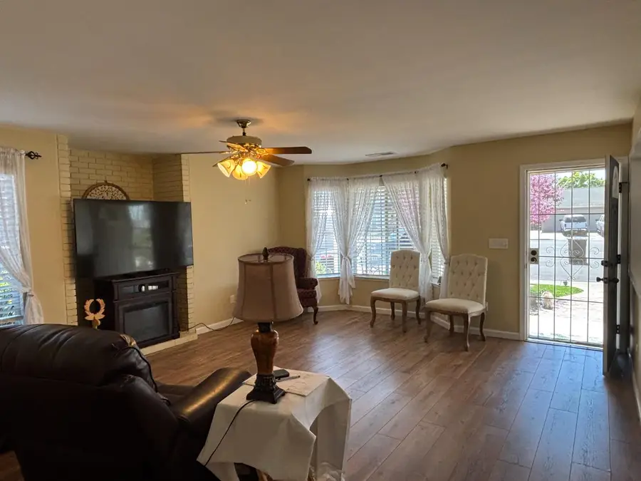 2134 Navajo Court, Oakdale, CA 95361 - #3