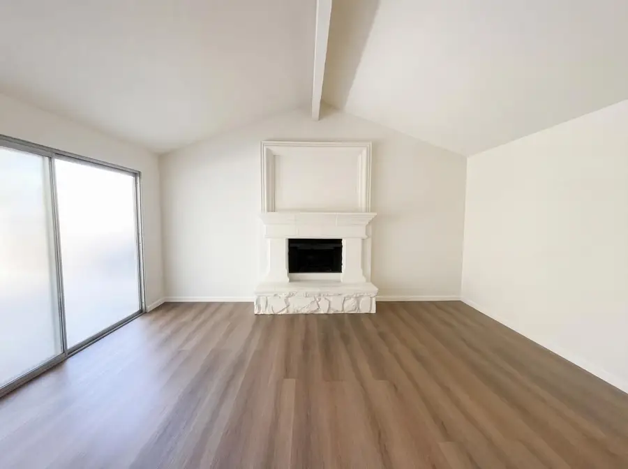 8271 Moorhaven Way, Sacramento, CA 95828 - #3