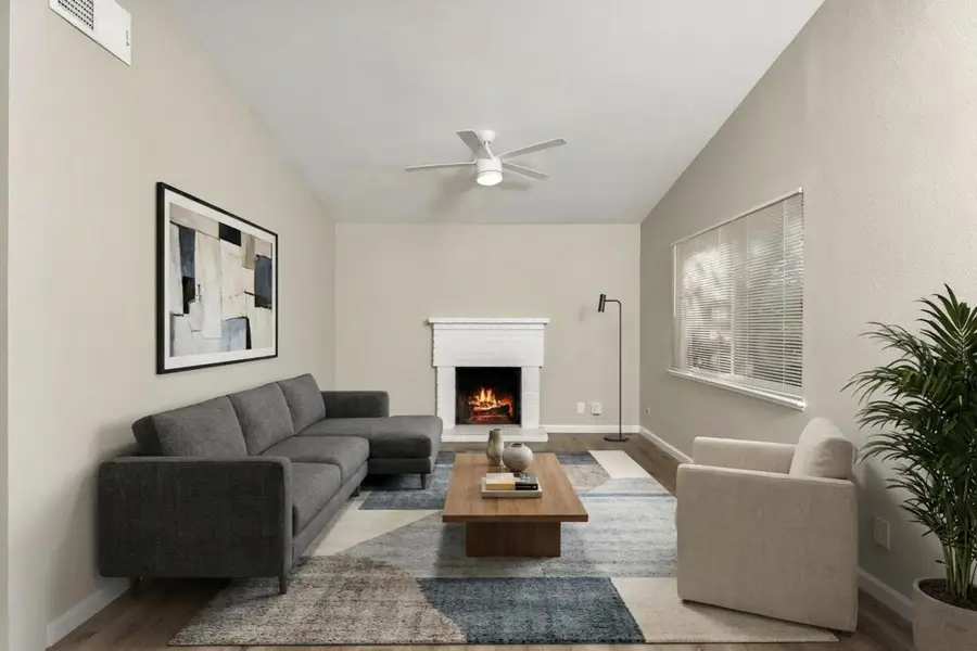 5450 73rd Street, Sacramento, CA 95820 - #2