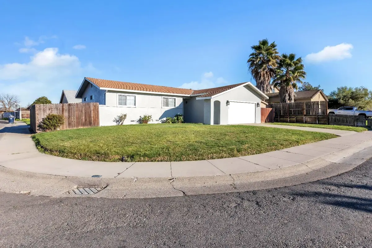 7517 Addison Way, Sacramento, CA 95822 - #1