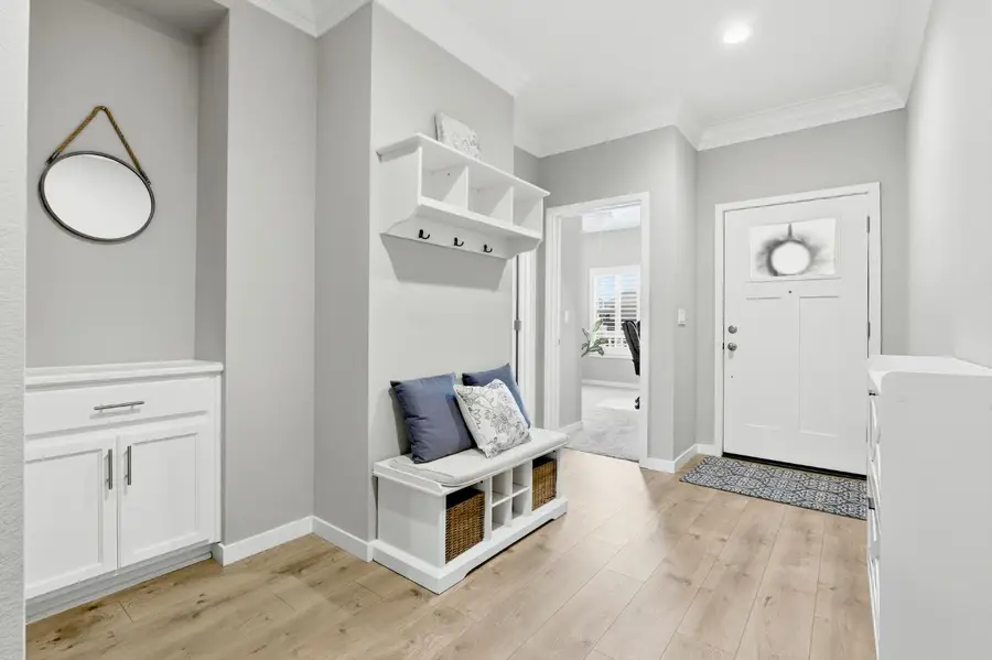 1390 Betty Avenue, Woodland, CA 95776 - #2