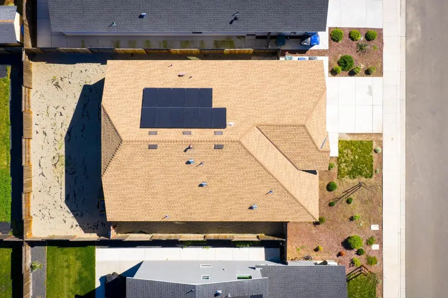 526 Bedfordshire Drive, Patterson, CA 95363 - #2