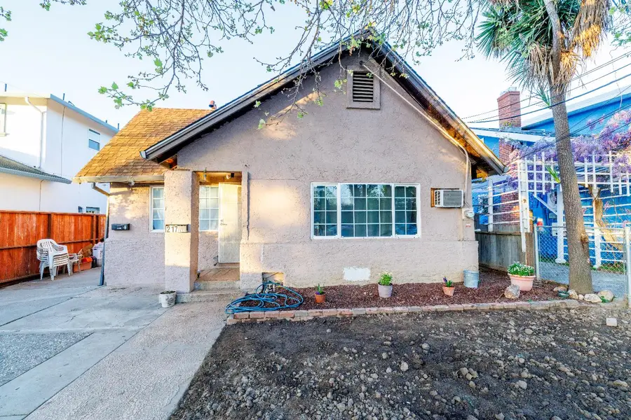 217 S 21st Street, San Jose, CA 95116 - #3
