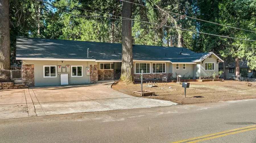 5526 Gilmore Road, Pollock Pines, CA 95726 - #2