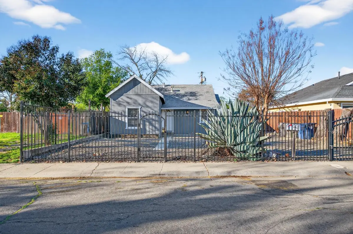 3813 23rd Avenue, Sacramento, CA 95820 - #1