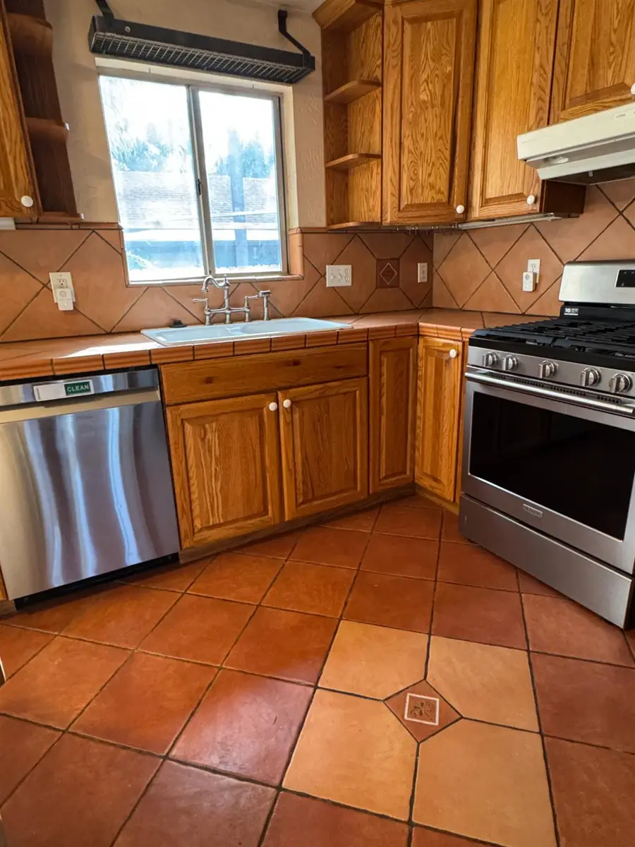 540 Forbes Avenue, Yuba City, CA 95991 - #3