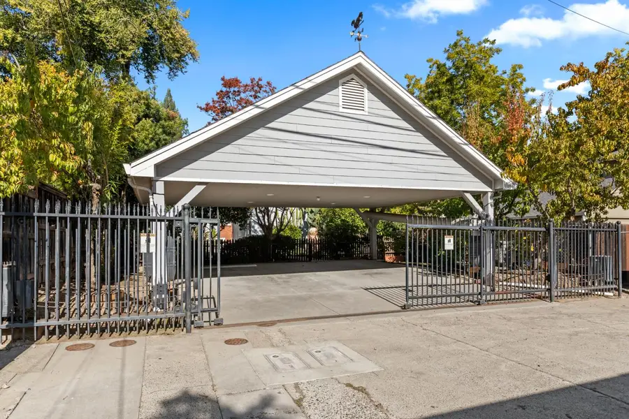 22 Uptown Alley Street, Sacramento, CA 95818 - #2