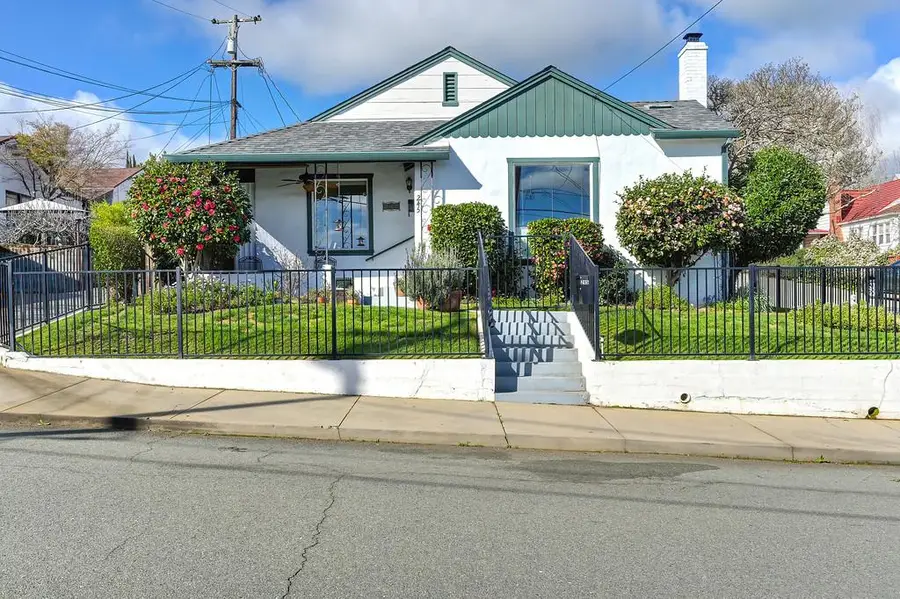 245 Walnut Street, Jackson, CA 95642 - #3