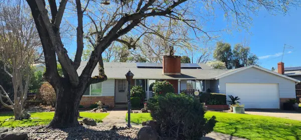 625 Heath Drive, Ione, CA 95640