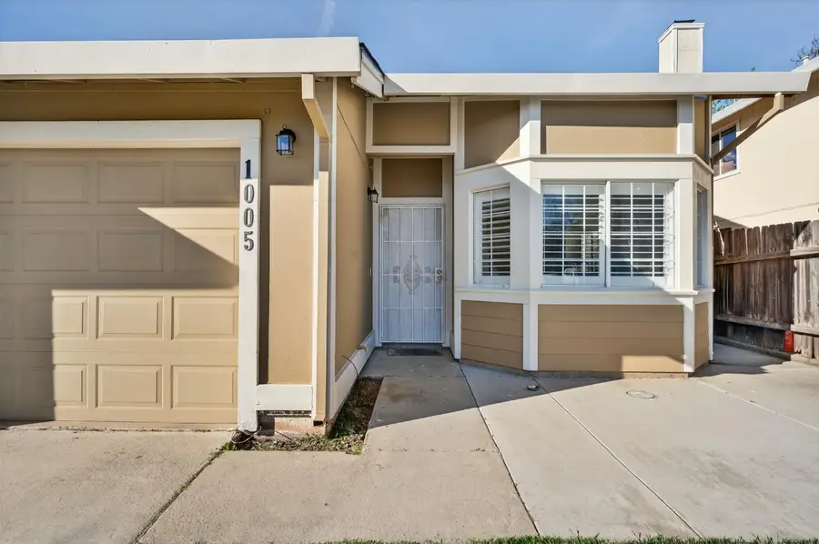 1005 Erdman Way, Sacramento, CA 95838 - #3