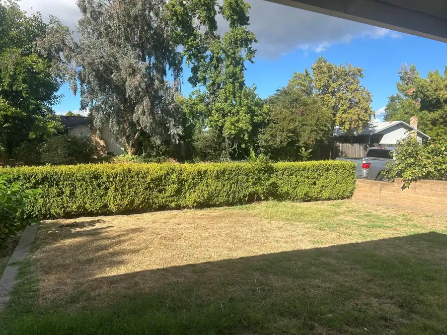 6636 Saint James Drive, Carmichael, CA 95608 - #3