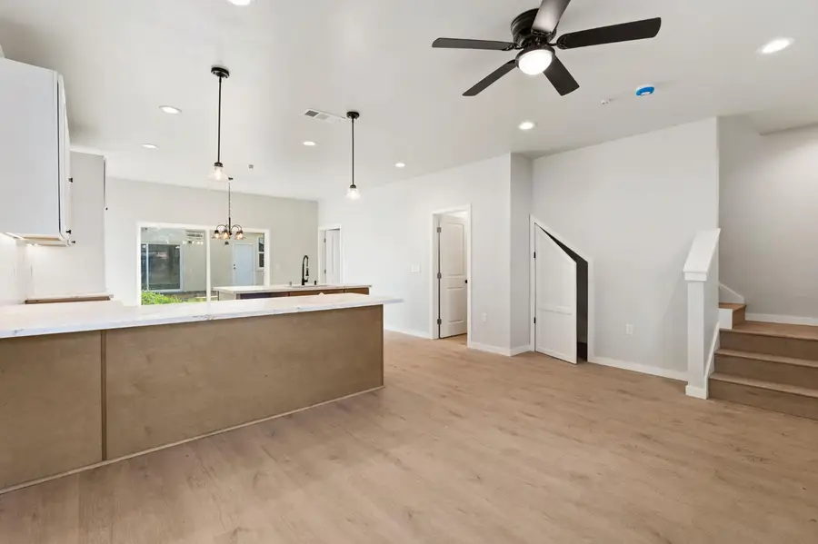 4029 34th Street, Sacramento, CA 95820 - #3