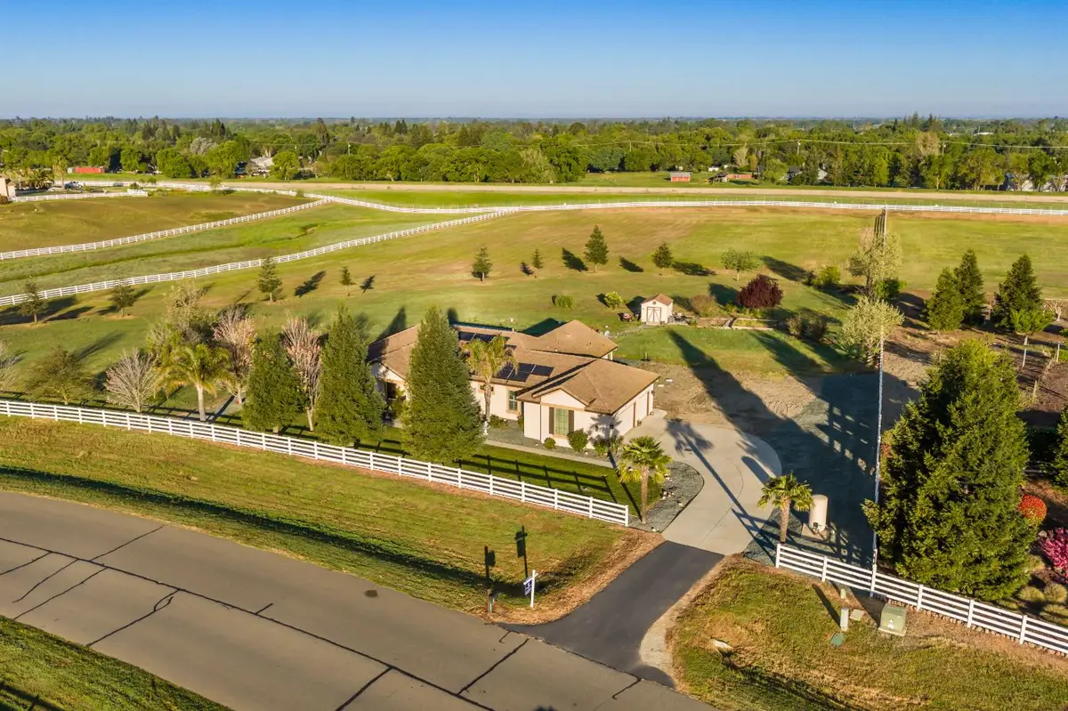 9240 Stablegate Road, Wilton, CA 95693 - #1