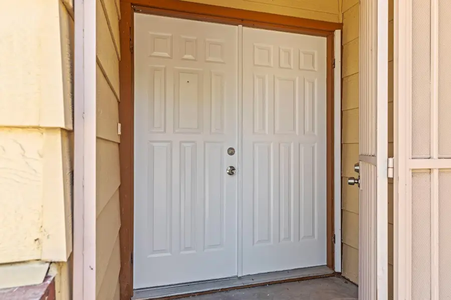 766 Meadowlark Avenue, Los Banos, CA 93635 - #3